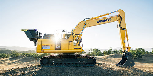 انواع بیل مکانیکی کوماتسو همراه با عکس و کاربرد