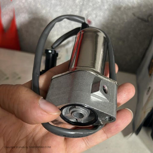 شیر برقی روی پمپ بیل مکانیکی کوماتسو PC200-6