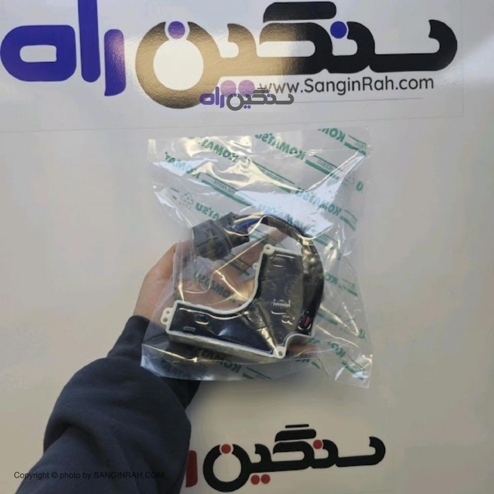 تفنگی دسته دنده لودر کوماتسو WA600-3D