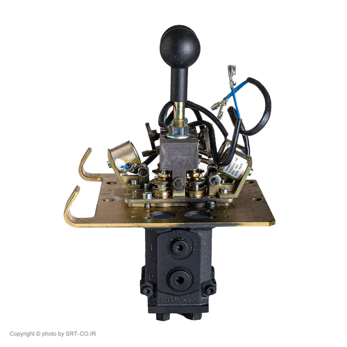 لیور سرو لودر ولوو L90E